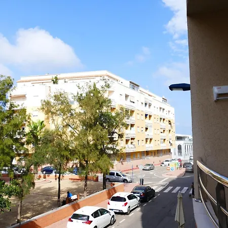 Edificiotibu Apartment *